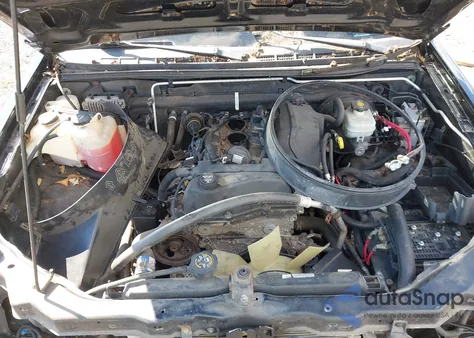 2005 Chevrolet Colorado из США, поврежденный, VIN 1GCCS198258228242